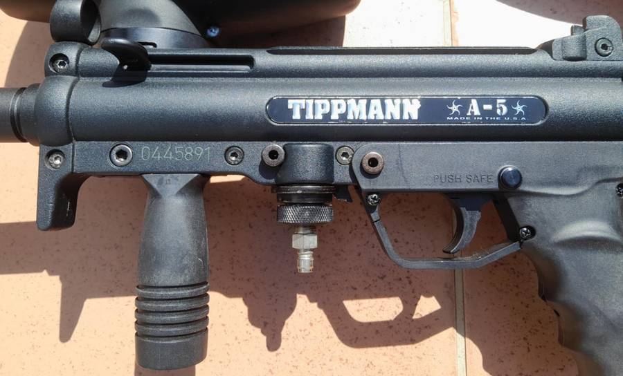 TIPPMANN PAINTBALL RIFLE + COMPLETE KIT with many extras