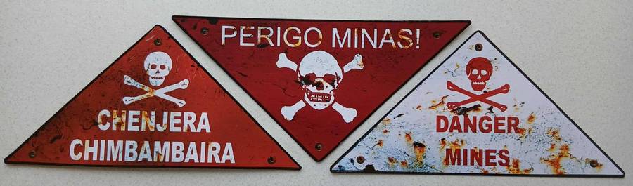 RHODESIAN MINEFIELD WARNING SIGNS **REPRO**