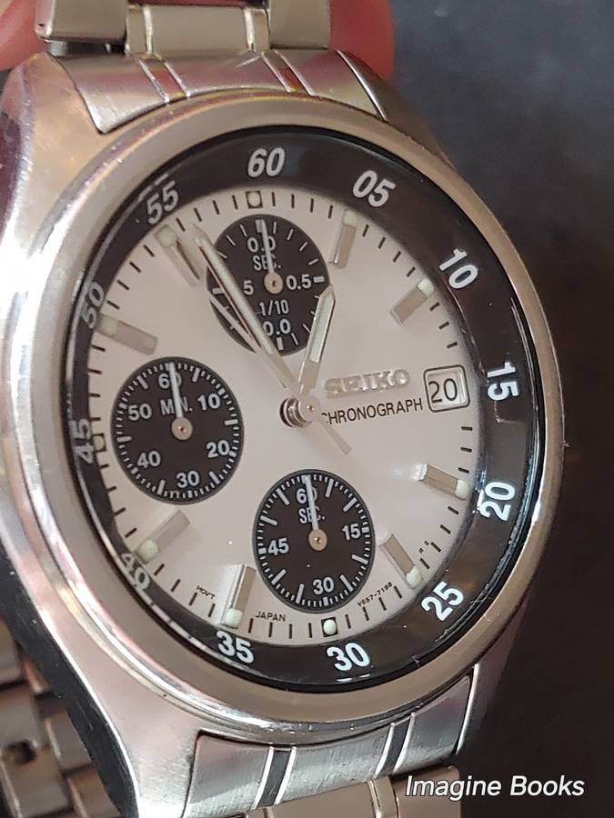 Seiko Panda - V657-7100