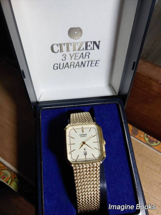 Citizen Quartz - Mint Condition - Box & Papers
