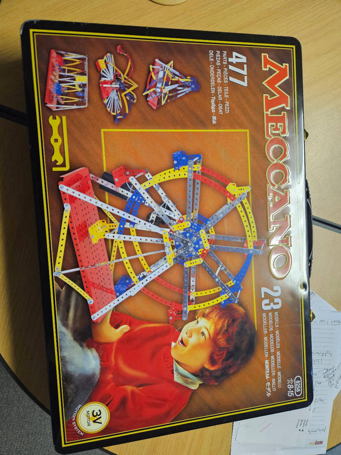 Meccano 477 piece collectors edition