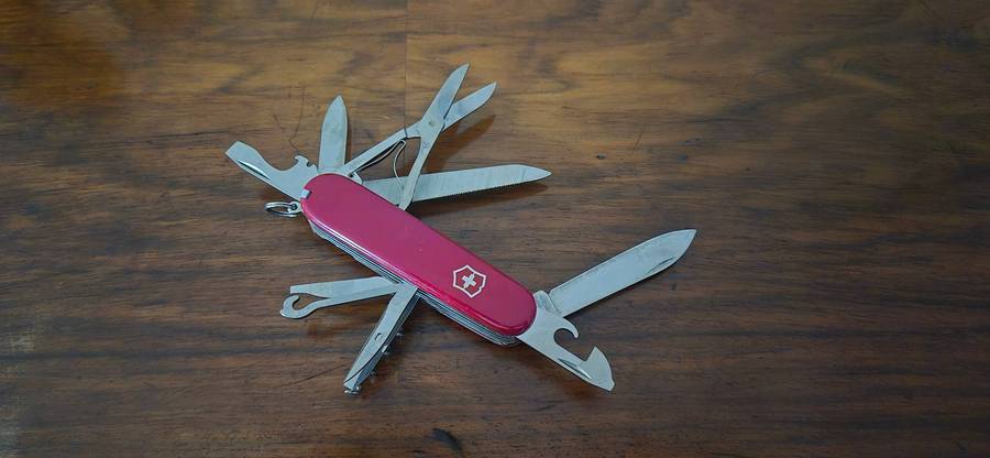 Victorinox Swiss pocket knife