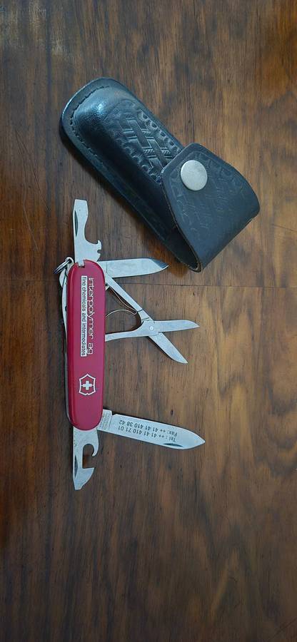 Victorinox Swiss pocket knife