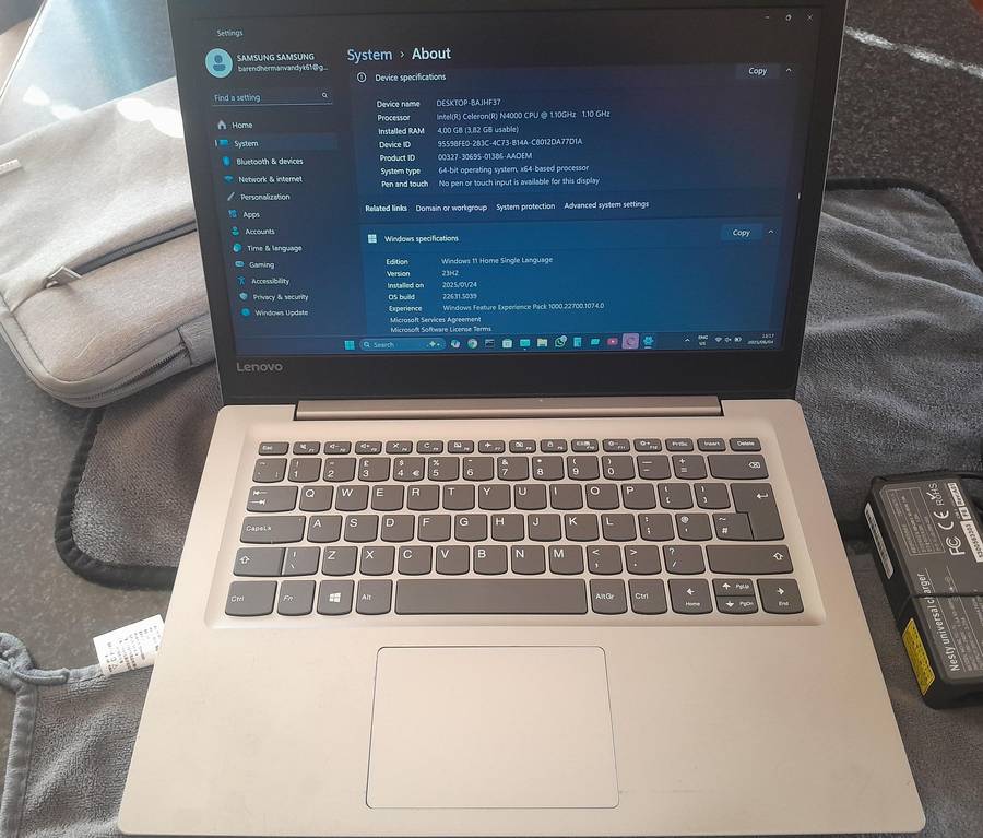 Lenovo Laptop Ideapad S130 14 Inch - 4GB DDR4 237GB SSD
