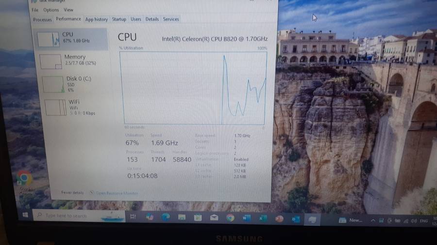 Samsung 300E 15.6" HD Screen Laptop Dual Core 8GB RAM DDR3 256GB SSD Intel Core i3 Windows 10 PRO