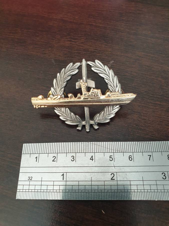 SA NAVY, COLLECTION OF QUALIFICATION BADGES.