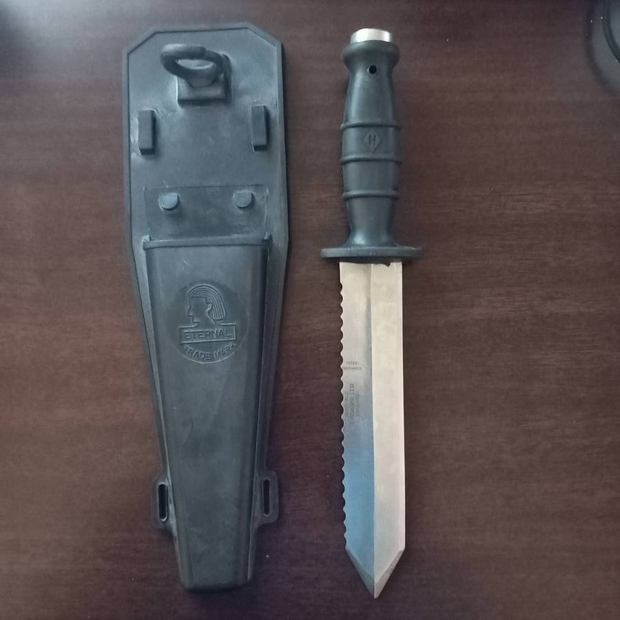 DRIVERS KNIFE