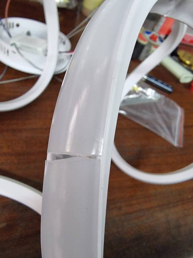 White Modern LED Pendant Lights Aluminium & Acrylic - CD106