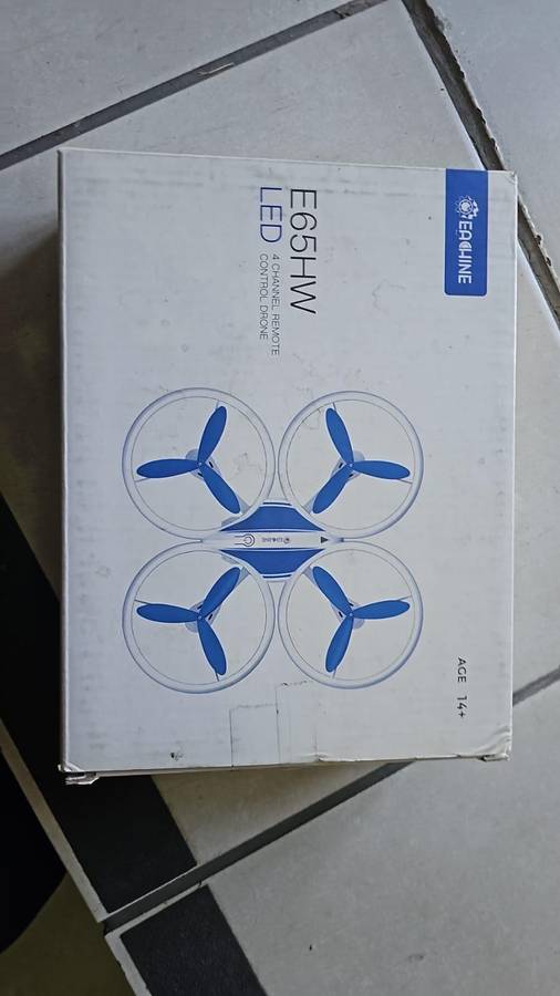 E65HW RC Quadcopter Drone #3