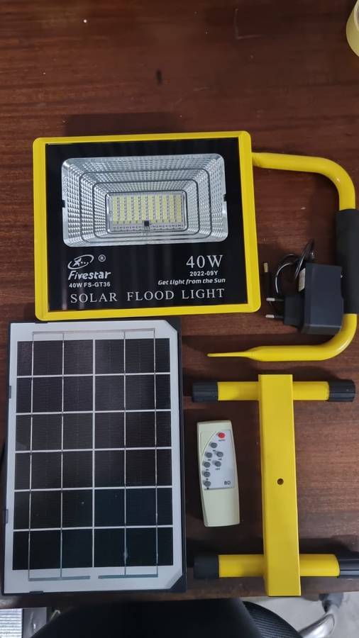 40w Rechargeable LED Floodlight with solar panel and remote