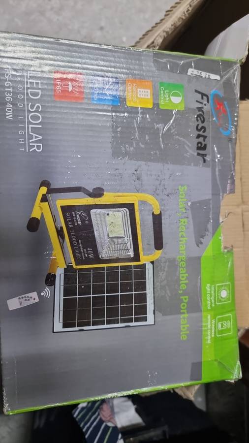 40w Rechargeable LED Floodlight with solar panel and remote