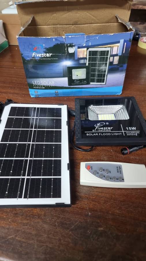 15w Solar LED Floodlight With Remote