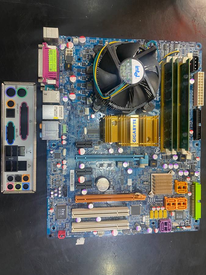 Gigabyte GA-P35-DS3P motherboard + Intel Core 2 Duo 1.6 GHz CPU + 3Gb DDR2 Ram - BUNDLE SALE !!!!