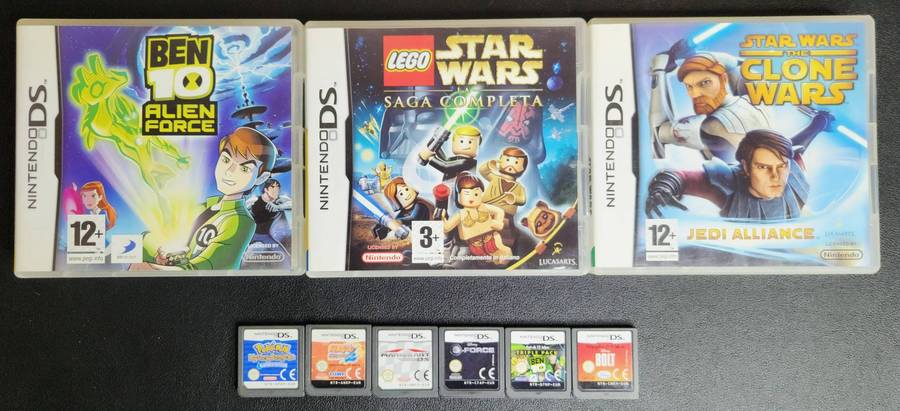 Nintendo DSi XL Console + Game Bundle