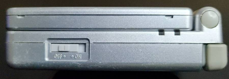 Nintendo Game Boy Advance SP(AGS-001) & Game Bundle