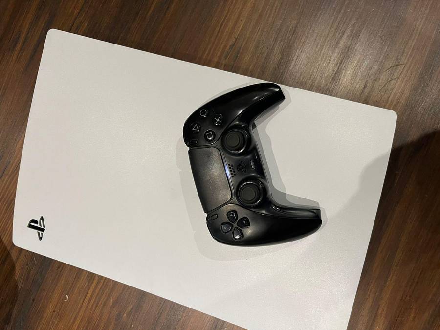  PlayStation 5 Console + Black DualSense Controller  Ultimate Gaming Deal! 