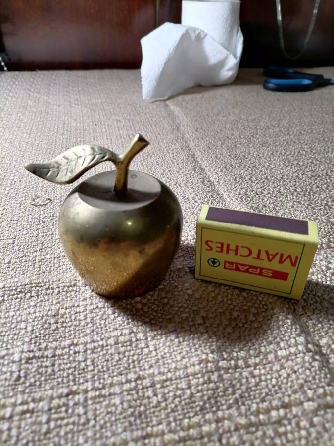 VINTAGE BRASS APPLE BELL