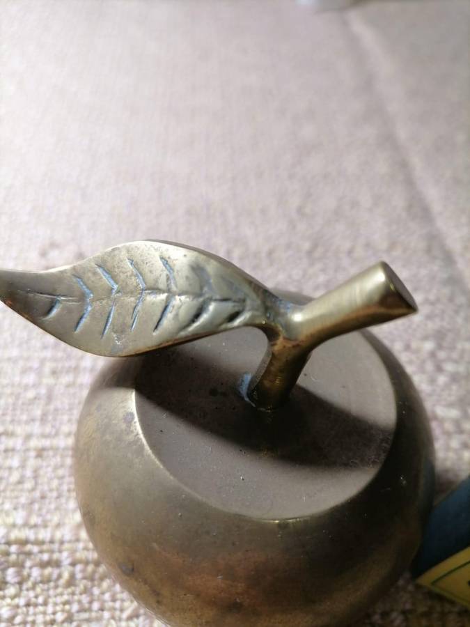 VINTAGE BRASS APPLE BELL