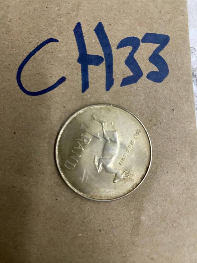 Excellent coin - 1966 South Africa Silver R1