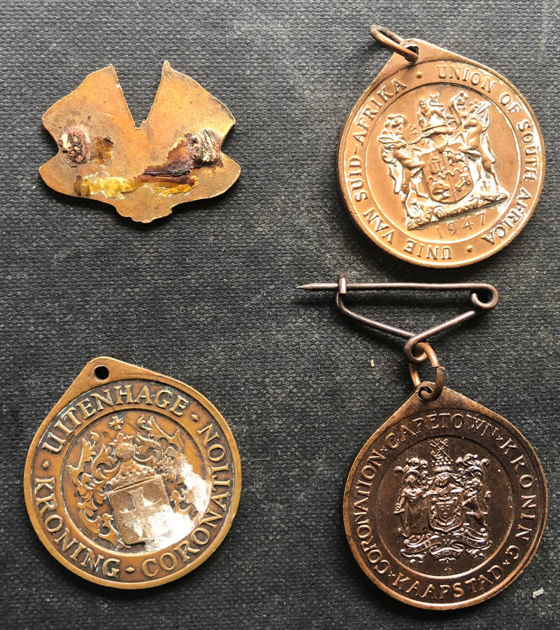 MEDAL 1953 Coronation Uitenhage Cape Town 1947 Royal Visit and Enamel Badge