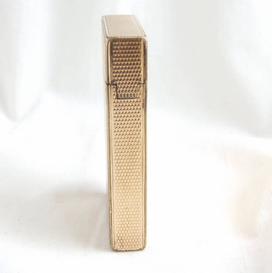 Vintage ST Dupont ligne 2 lighter