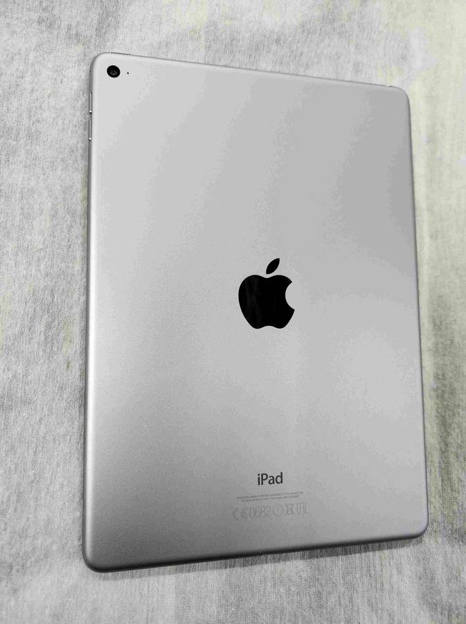 Apple iPad Air 2