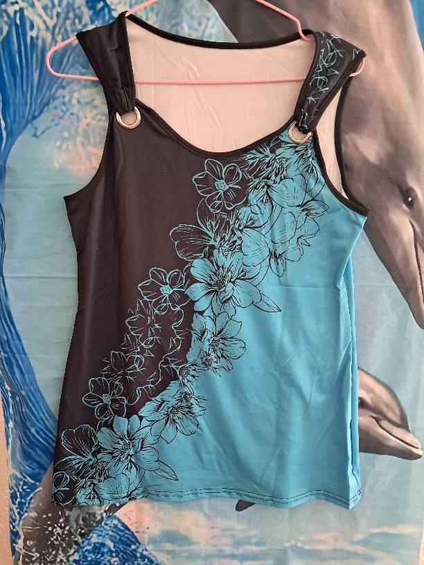 Black Printed top: Med