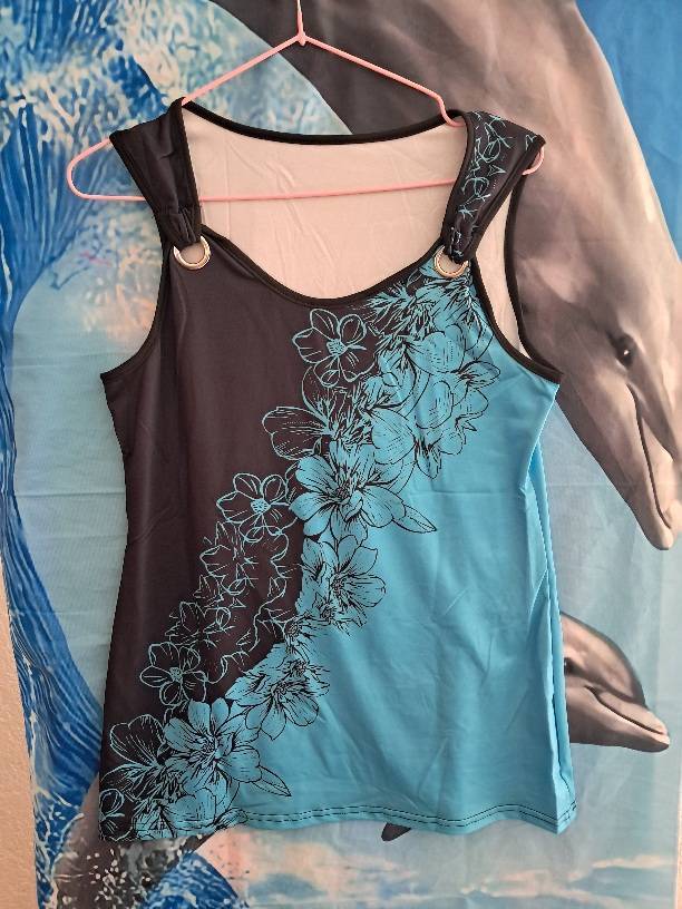 Black Printed top: Med