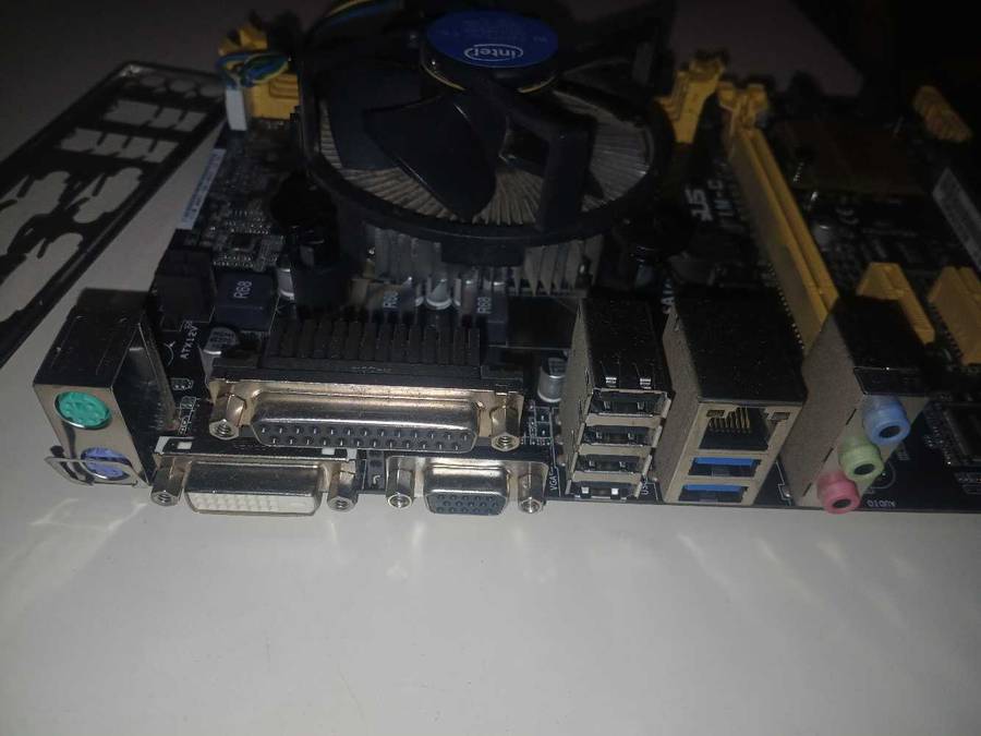 Asus H81 Motherboad and CPU