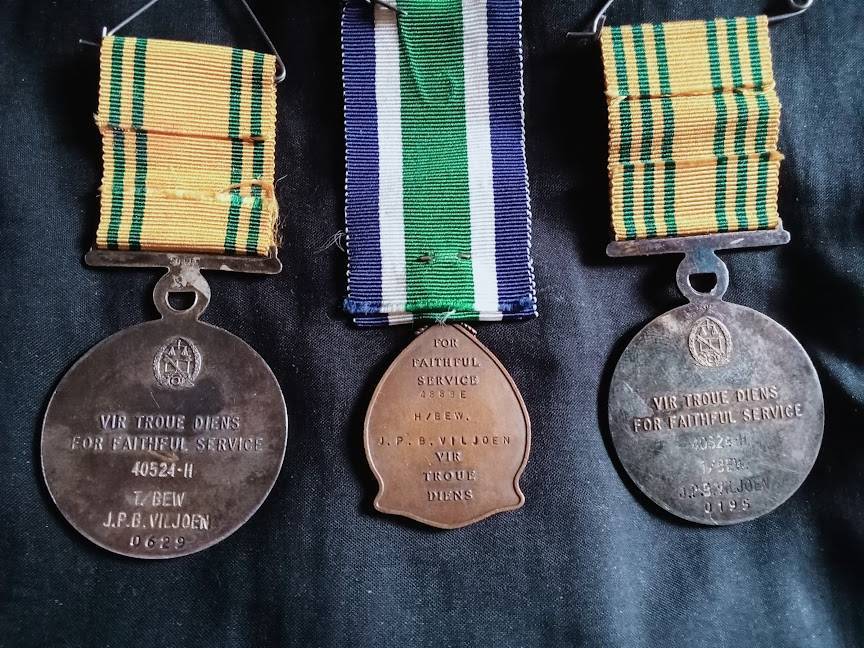 South African Department of Prisons Medals - Faithful Service - Head warder J.P.B. VILJOEN
