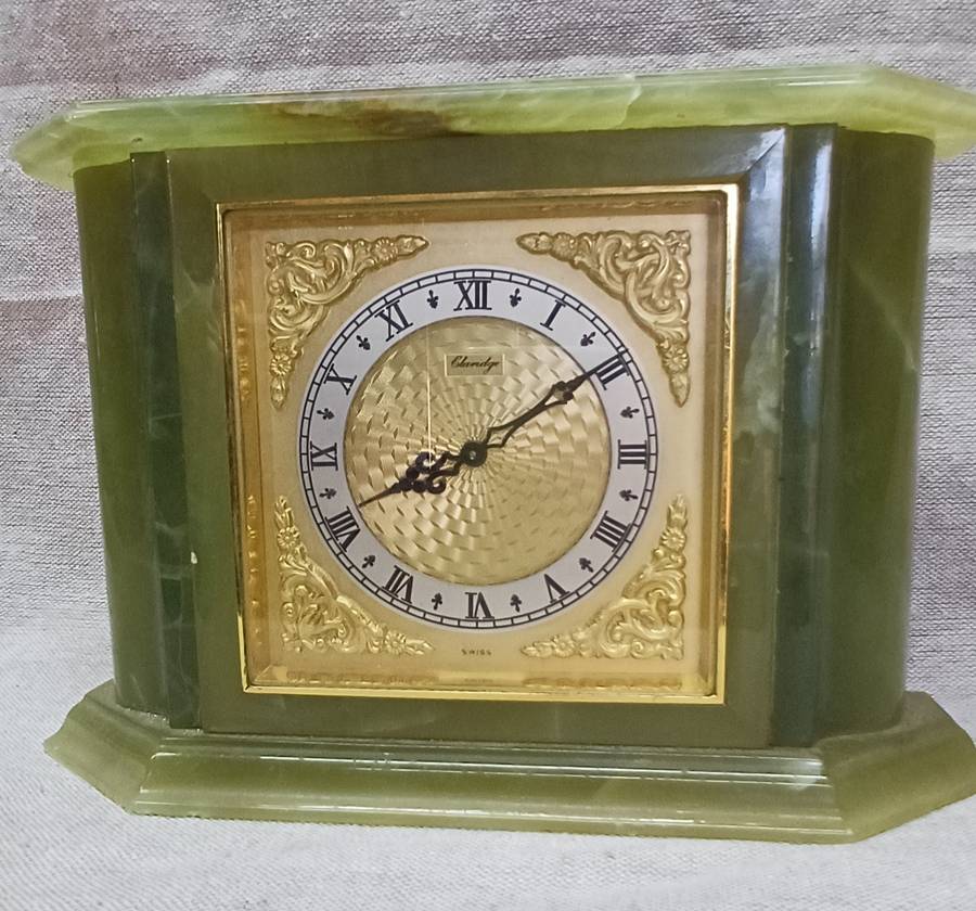 Vintage Claridge Swiss Windup Green Marble Mantle Clock