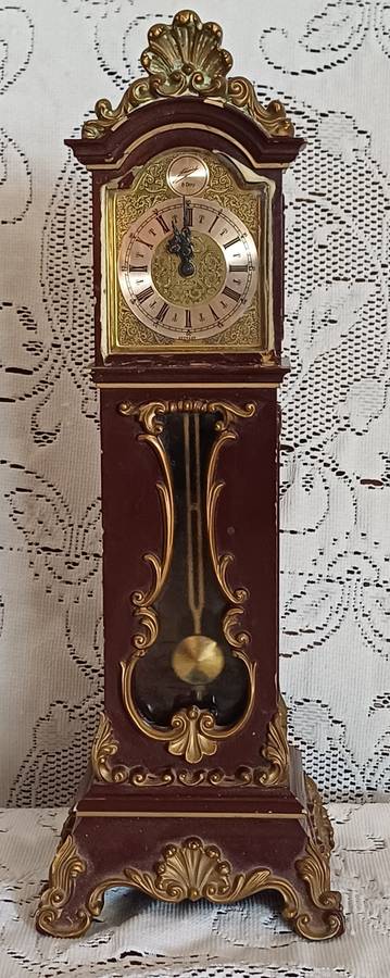 Vintage German SCHMID 8 Day Windup Grandfather Clock With Swinging Pendulum (1960's)