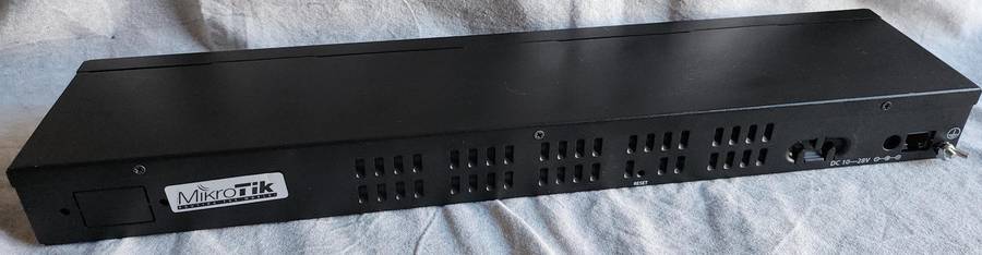 Mikrotik RB3011UIAS-RM Wired Router - Gigabit Ethernet Black
