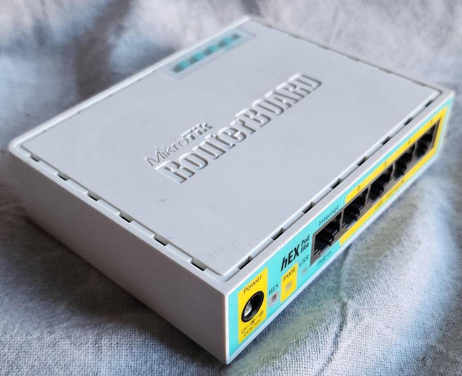 MikroTik hEX PoE Lite 5 Port Ethernet 4 PoE Router | RB750UPr2