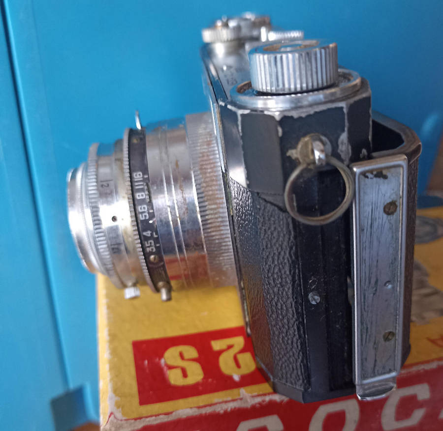 1950's Neoca 2S, 35 mm film camera in Original box which is a rare a find