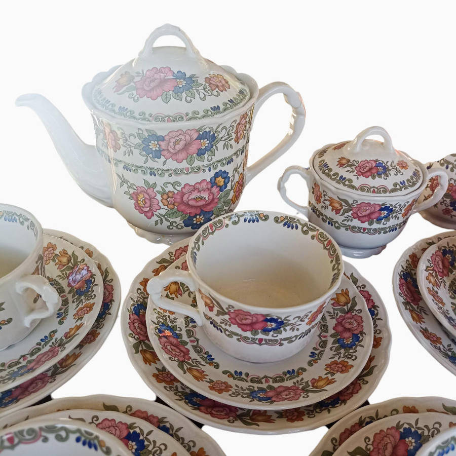 41 Piece Pontesa Ironstone Coffee Set Made in Spain - Dishwasher friendly