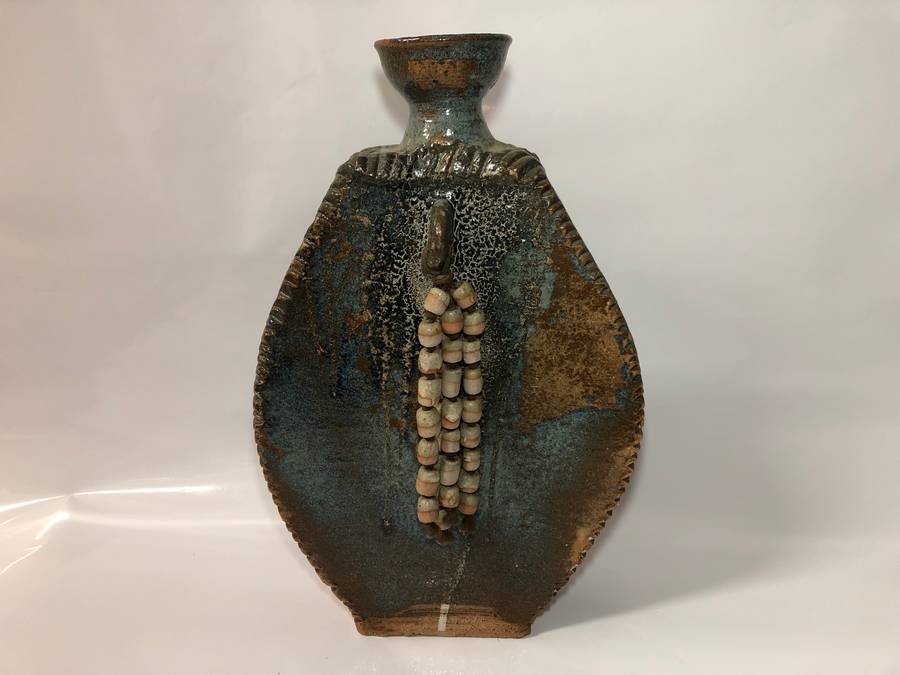 LARGE VINTAGE POTTERY VASE - 49CM- NEAR PERFECT CONDITION