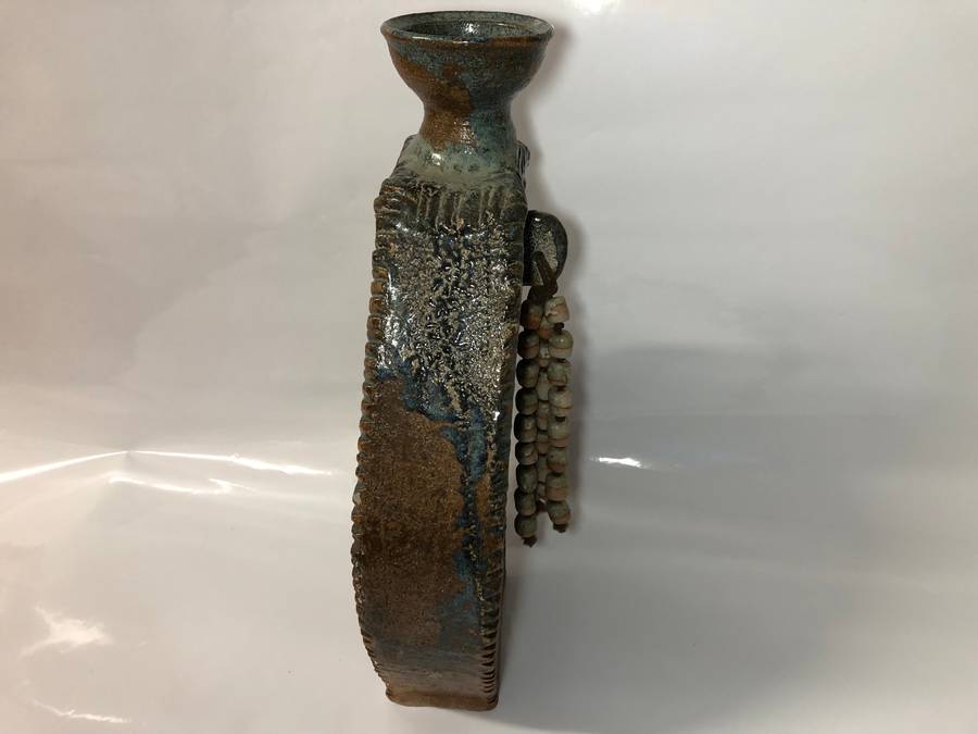 LARGE VINTAGE POTTERY VASE - 49CM- NEAR PERFECT CONDITION