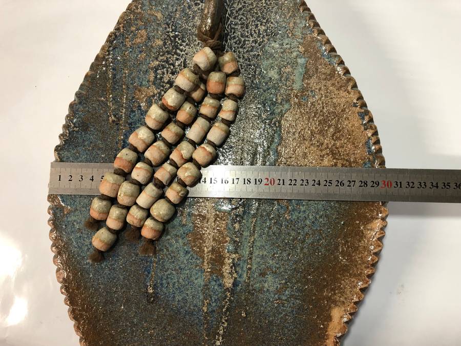 LARGE VINTAGE POTTERY VASE - 49CM- NEAR PERFECT CONDITION