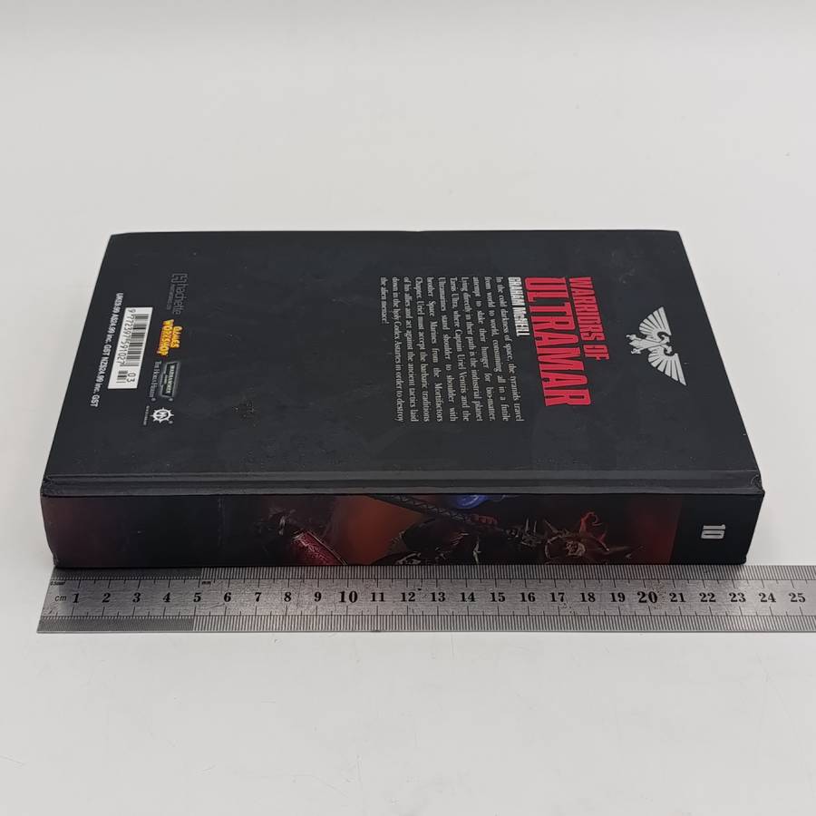 Warhammer #10 Warrior's of Ultramar by Graham McNeill