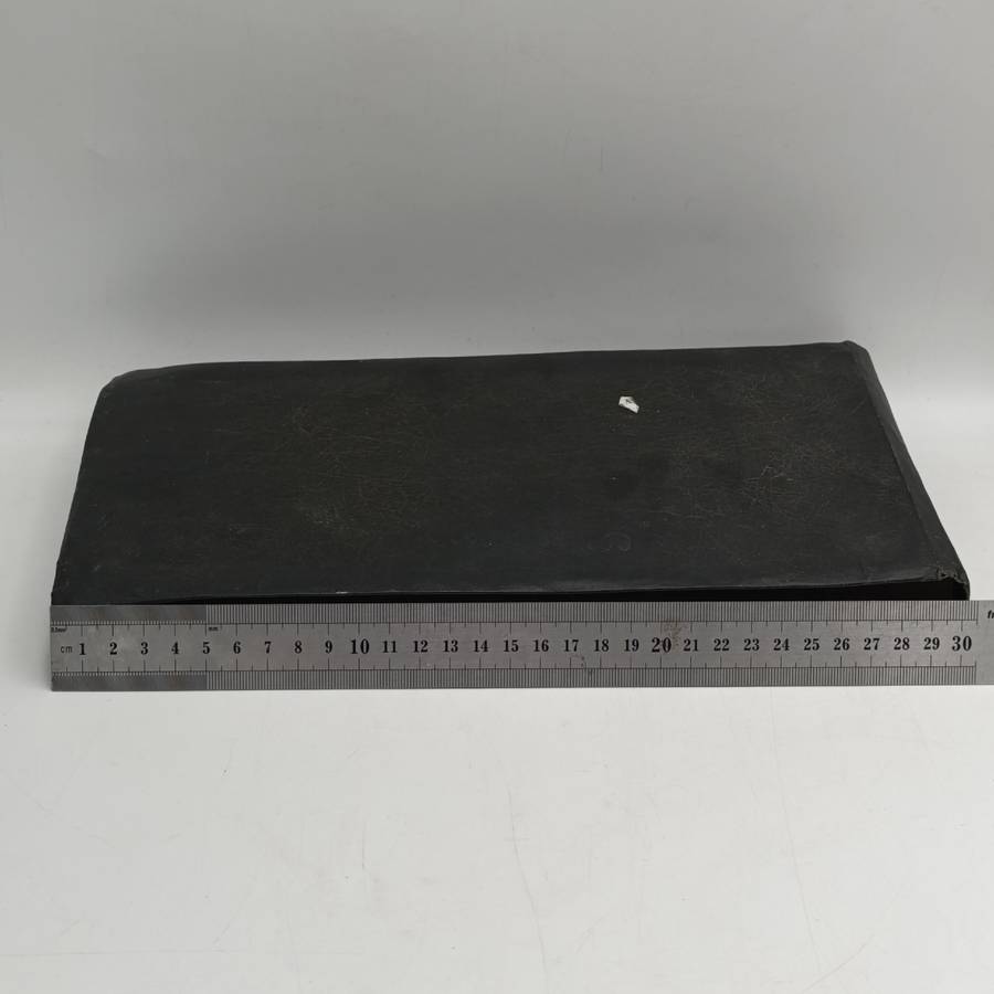Album with about 200 photos Dating from 1930
