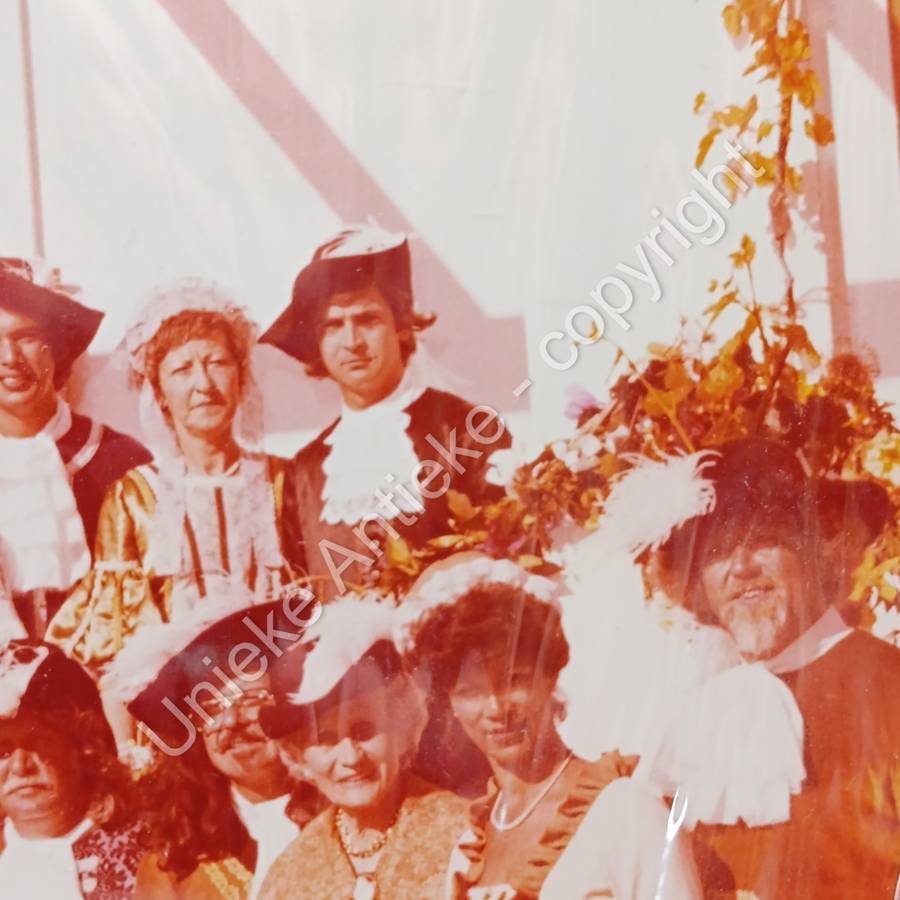 Fotos van 1979 Van der Stel fees fotos Stellenbosch plus ekstras -ongeveer 50 items