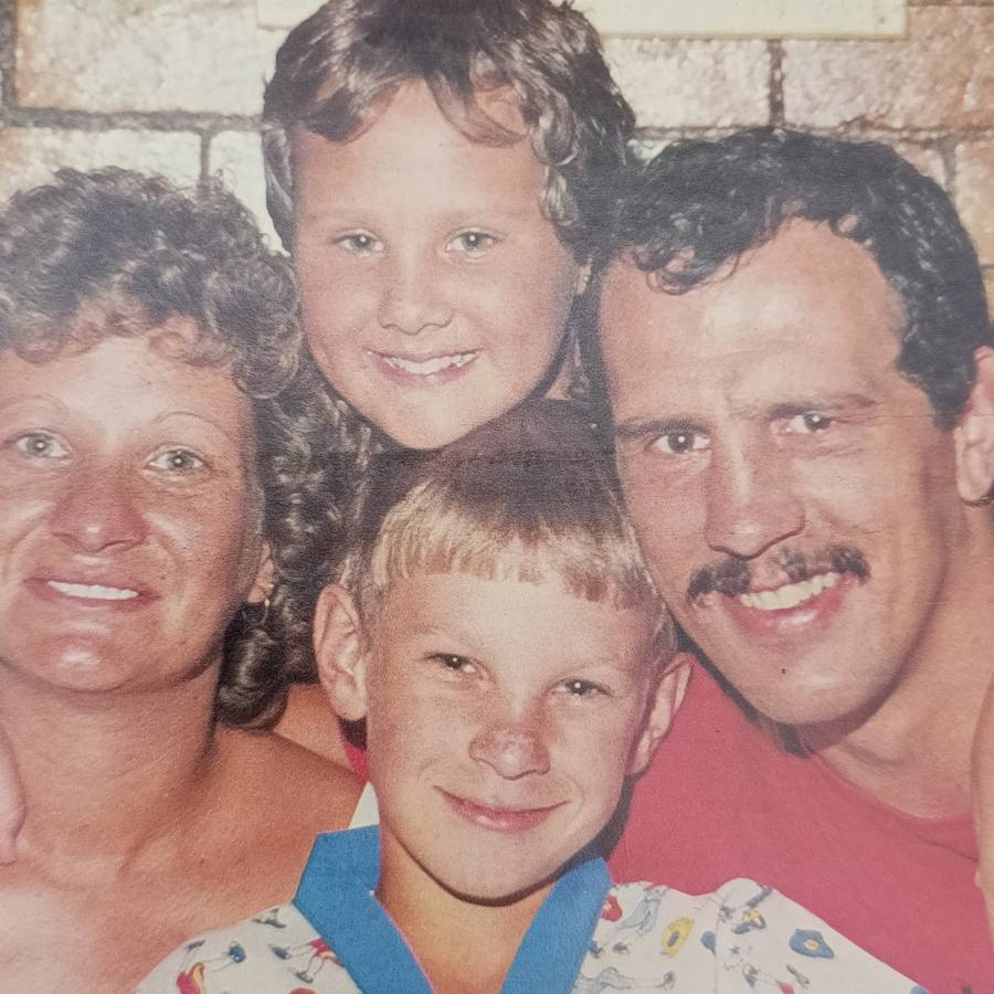 Rapport Tydskrif - Piet Crous, ons beskeie kampioen - 24 Maart 1985