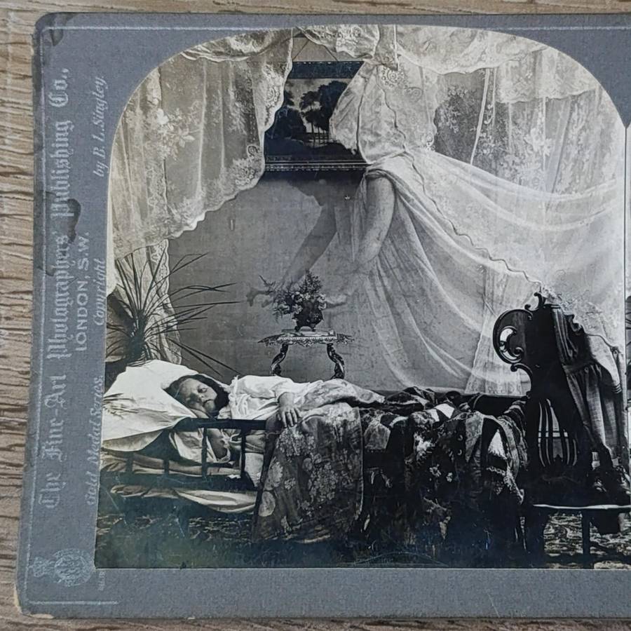 Lot of 4 Christians theme stereocards - antique