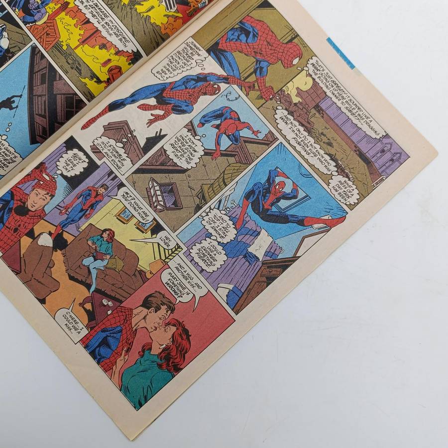Lot of 3 The Amazing Spider-Man comics - #369, 373, 376 - 1992/1993 issues