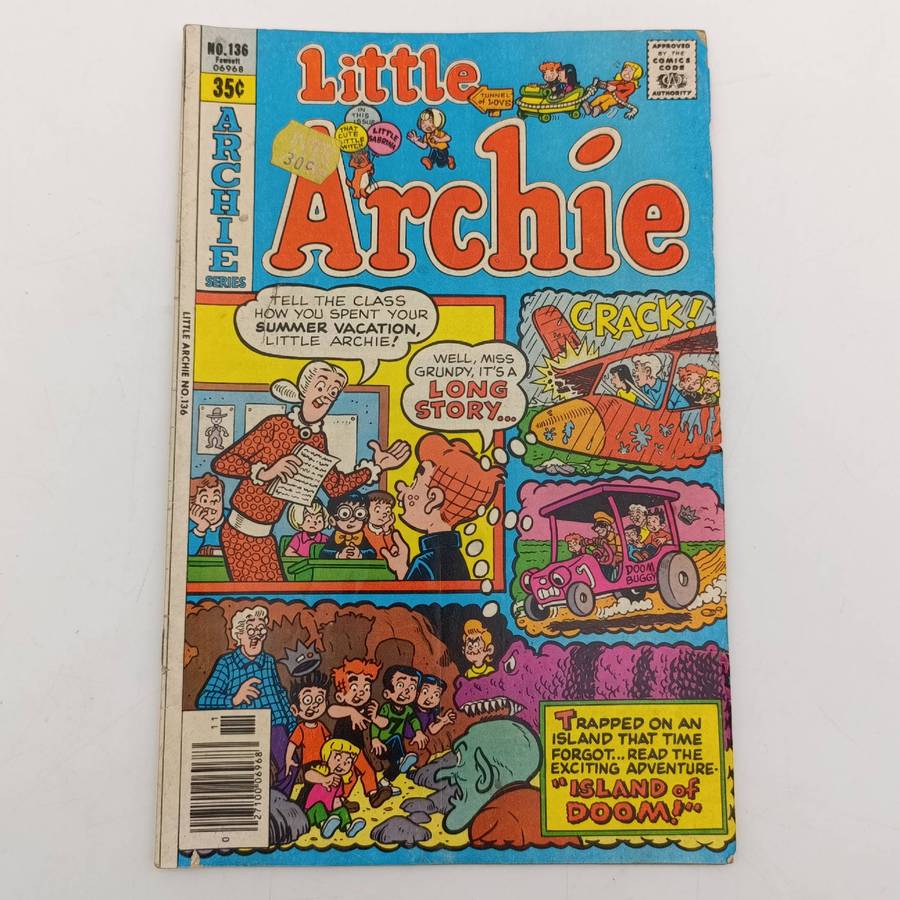 Lot of 5 Vintage Betty's Diary comics - Archie - series