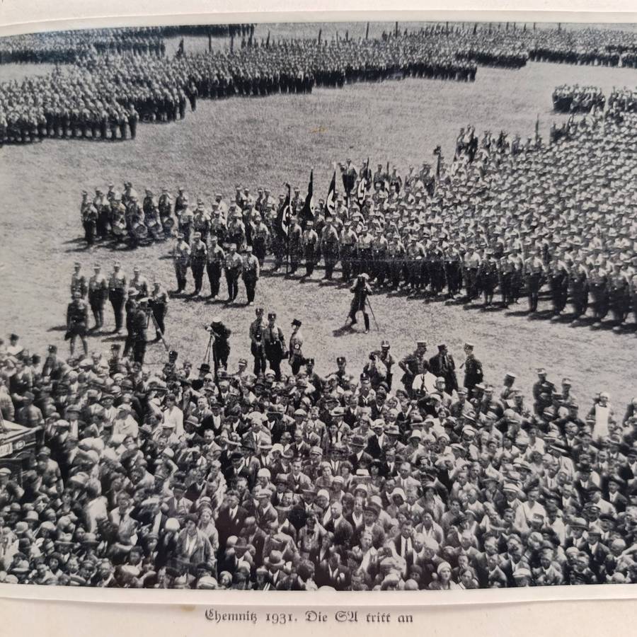 Deutschland Erwacht - The rise, struggle and victory of the NSDAP - complete album with all photos