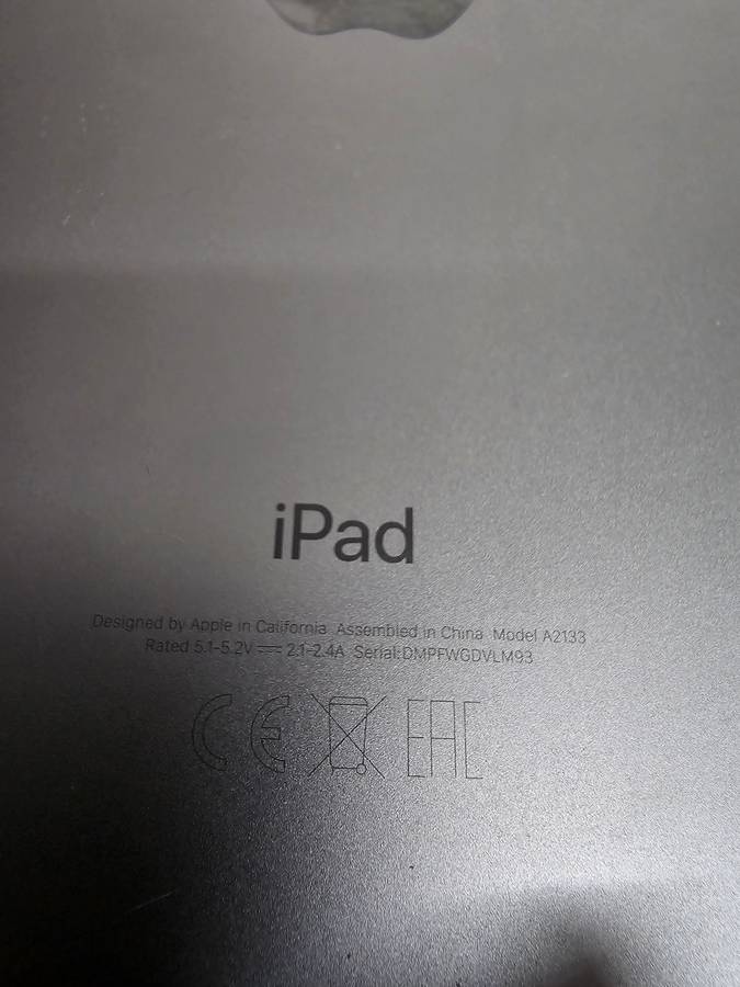 iPad mini 5 64GB WiFi only !Digitiser cracked!