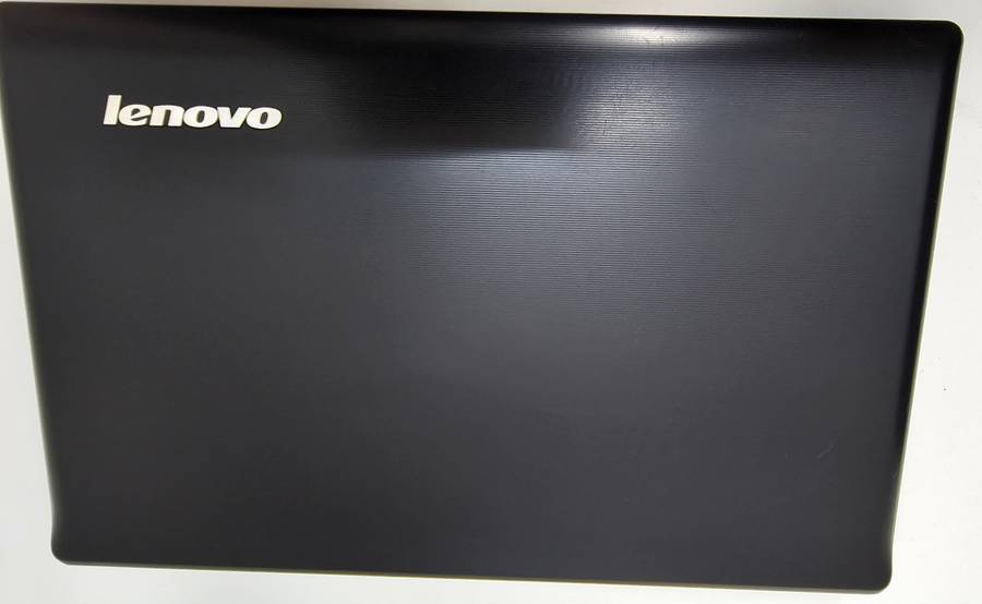 Lenovo G550 Celeron-B800  2GB RAM 320GB HDD - Needs a new battery