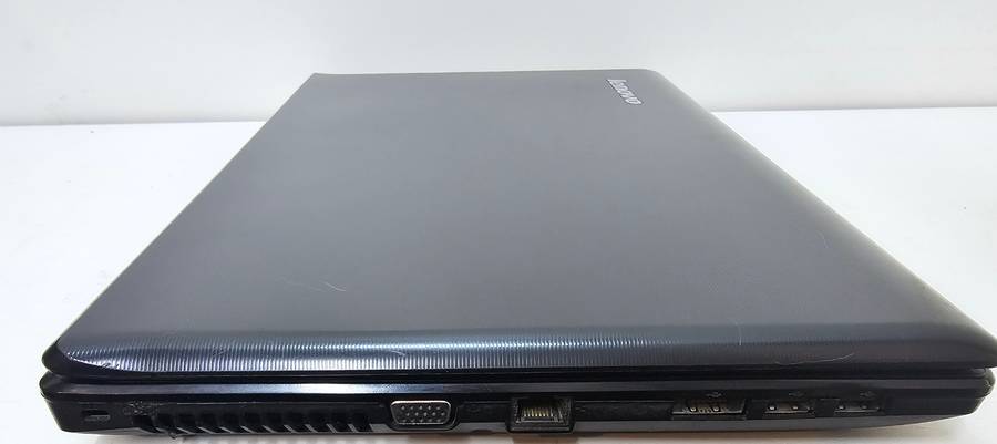 Lenovo G550 Celeron-B800  2GB RAM 320GB HDD - Needs a new battery